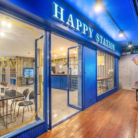 Happy Station Bangkok Hostel Eksteriør bilde